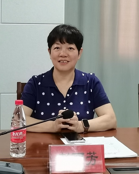 电商教指委副主任,厦门大学彭丽芳教授