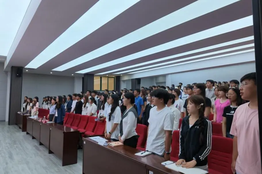 淬炼青春骨干，勇担时代使命｜第三十三期业 余团校暨第二期学生骨干培训班顺利开班