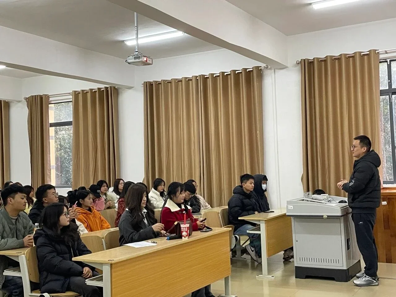 微信图片_2026-10-10_143336_131.jpg