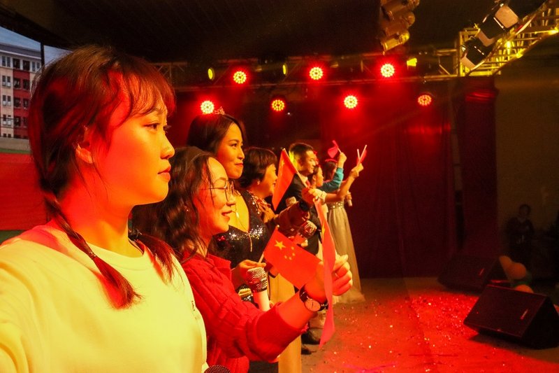 DaXinXueYuanJuBanQingChunRenWe